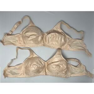 2 Classique NWT Wireless Pocket Bra 38B 772E Post Mastectomy Surgery Beige.